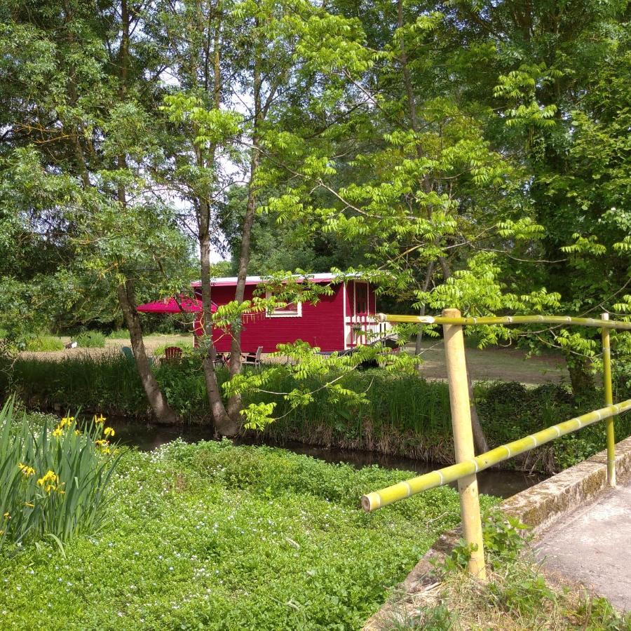 La Roulotte Du Moulin De Palet Villa Bauge-en-Anjou Ngoại thất bức ảnh